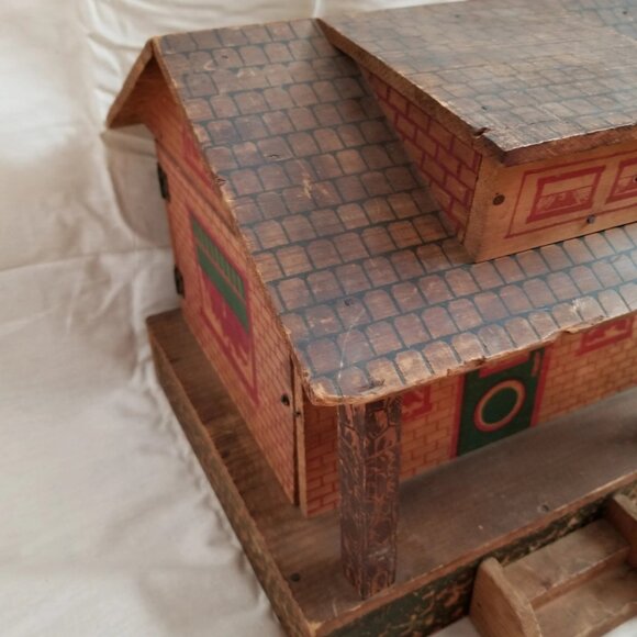 Antique Morton Converse Lithographed Primitive Wood Dollhouse - Picture 4 of 10